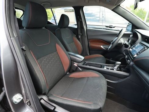 Used 2024 Nissan Kicks SR FWD image 26