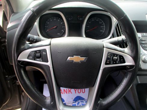 Used 2011 Chevrolet Equinox LT w/ Chrome Appearance Package image 12