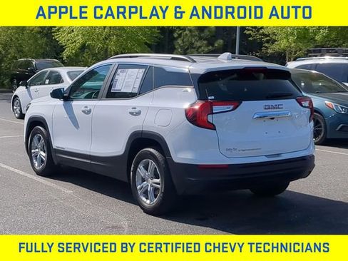 Used 2022 GMC Terrain SLE w/ Driver Convenience Package FWD image 11