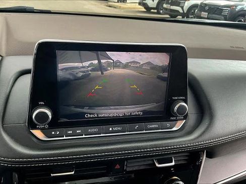 Certified 2022 Nissan Rogue SV AWD/4WD image 26