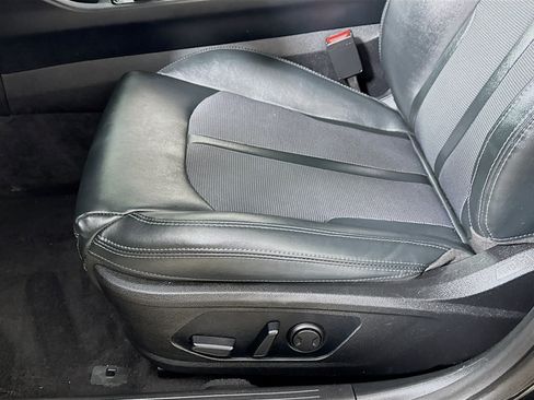 Used 2022 Kia K5 GT-Line w/ GT-Line Awd Premium Package image 22