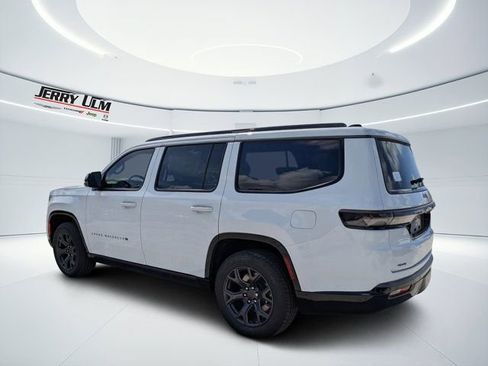 New 2026 Jeep Grand Wagoneer Limited AWD/4WD image 5