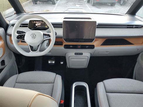 New 2025 Volkswagen ID. Buzz 1st Edition image 6