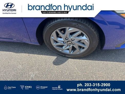 Used 2024 Hyundai Elantra SEL FWD image 33