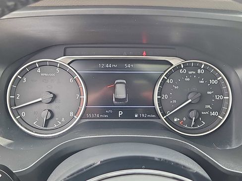 Used 2022 Nissan Rogue SV w/ SV Premium Package image 17