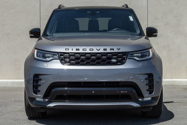 Used 2023 Land Rover Discovery S R-Dynamic AWD/4WD image 2