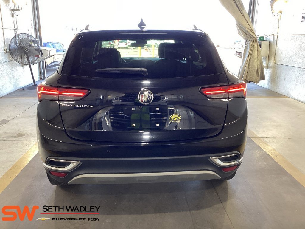 Used 2023 Buick Envision Essence FWD image 3