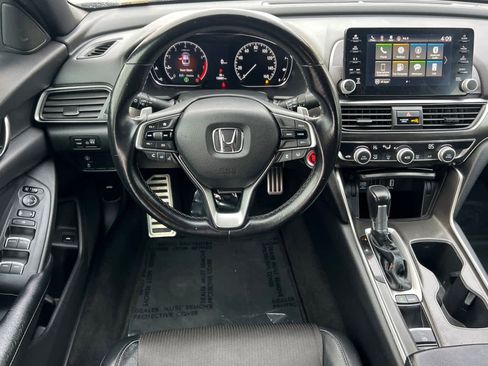 Used 2018 Honda Accord Sport image 14