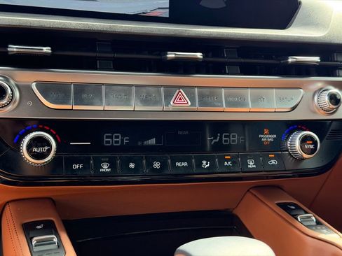 Used 2024 Kia Telluride EX X-Line AWD/4WD image 36