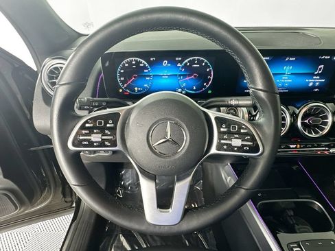 Certified 2023 Mercedes-Benz GLB 250 image 11