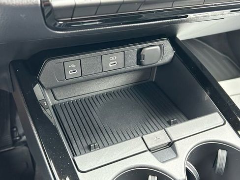 New 2026 Toyota Prius Plug-In Hybrid image 35