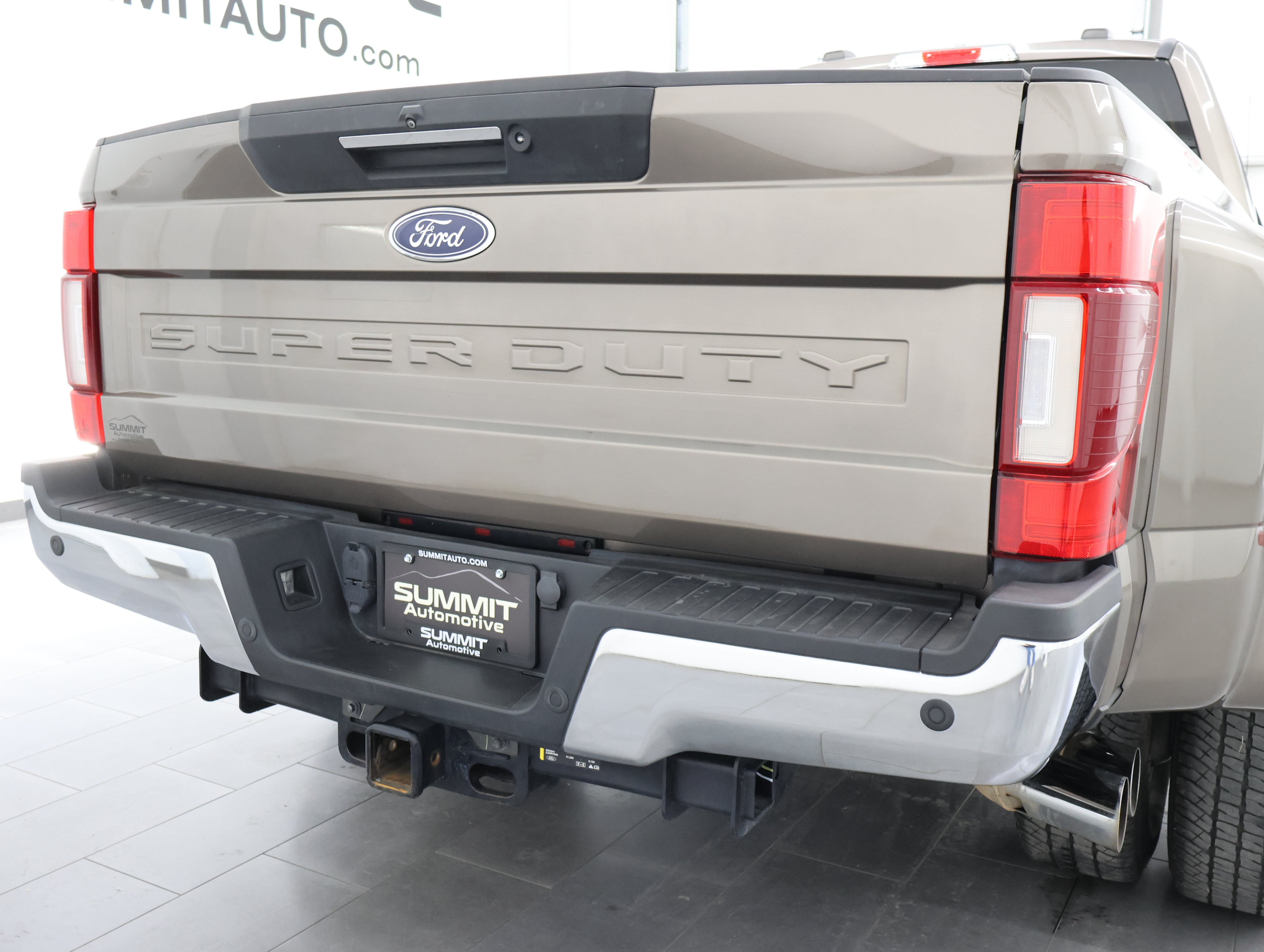 Used 2022 Ford F350 Lariat w/ Lariat Ultimate Package AWD/4WD image 27