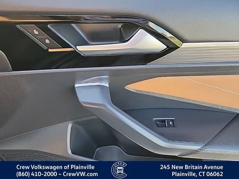 Certified 2022 Volkswagen Jetta SEL FWD image 43