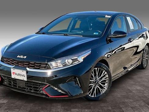 Used 2022 Kia Forte GT-Line w/ GT-Line Technology Package image 3