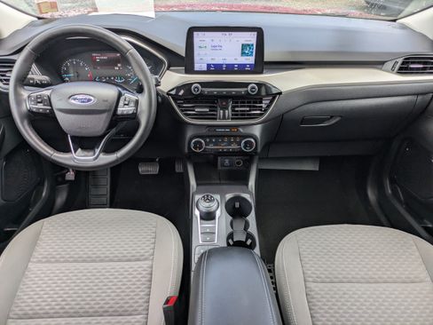 Used 2022 Ford Escape SE w/ SE Sport Appearance Package FWD image 13