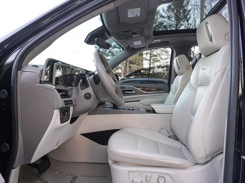 Used 2024 Cadillac Escalade Sport Platinum image 38