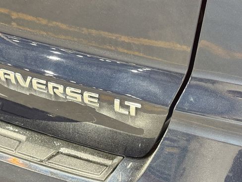 Used 2016 Chevrolet Traverse LT w/ Style and Technology Package image 40