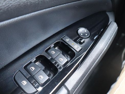 Used 2023 Kia Sportage X-Line image 21