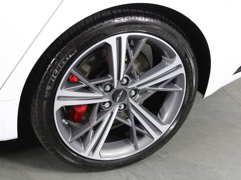 Used 2025 Genesis G70 2.5T w/ Sport Prestige Package image 10