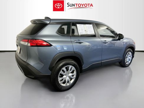 Used 2024 Toyota Corolla Cross L image 4