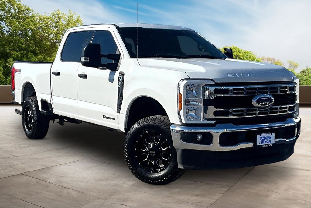 Used 2024 Ford F250 XLT w/ FX4 Off-Road Package AWD/4WD image 11