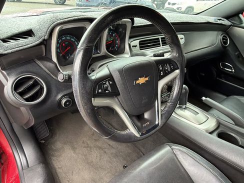 Used 2014 Chevrolet Camaro SS RWD image 10