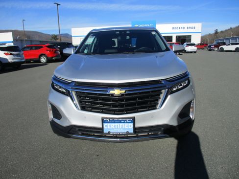 Certified 2022 Chevrolet Equinox LT image 2