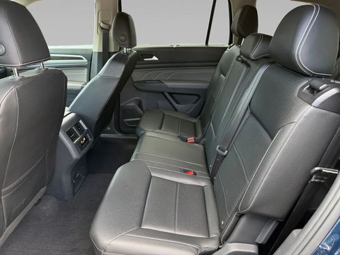 Used 2023 Volkswagen Atlas SE AWD/4WD image 22