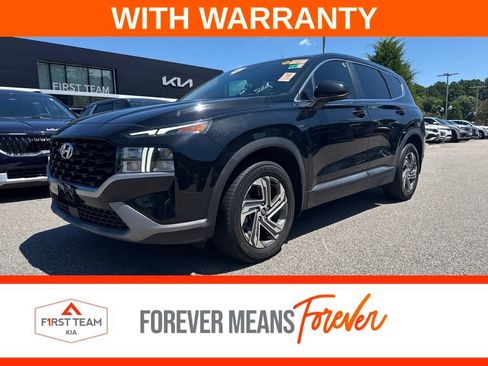 Used 2021 Hyundai Santa Fe SE FWD image 1