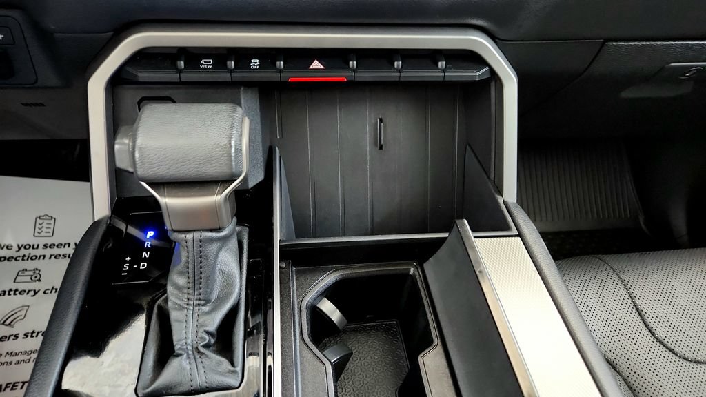 Certified 2023 Toyota Sequoia Limited AWD/4WD image 28