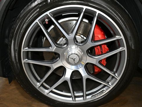 Used 2020 Mercedes-Benz GLC 63 AMG S image 65