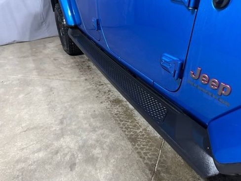 Used 2020 Jeep Gladiator Rubicon AWD/4WD image 19