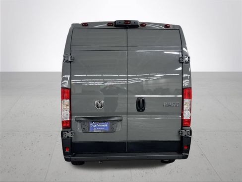 New 2026 RAM ProMaster 2500 w/ Premium Convenience Group FWD image 7