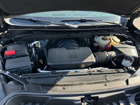 Used 2021 GMC Yukon XL SLT image 16