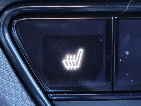 Used 2025 Honda HR-V Sport image 17