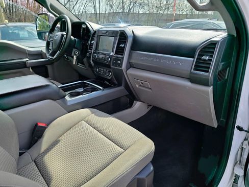 Used 2021 Ford F250 XLT w/ XLT Premium Package image 36