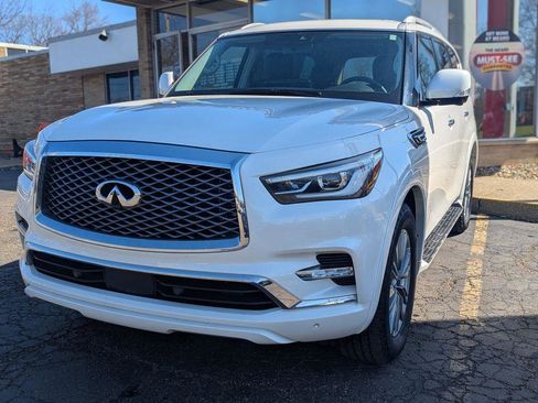 Used 2023 INFINITI QX80 Luxe w/ Cargo Package AWD/4WD image 2
