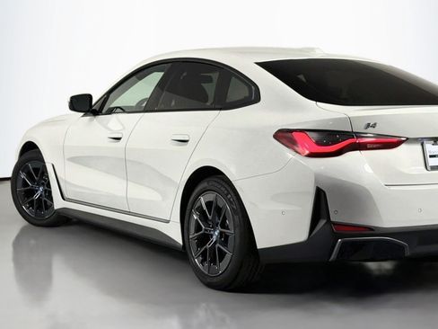 Used 2023 BMW i4 eDrive35 w/ Premium Package RWD image 15