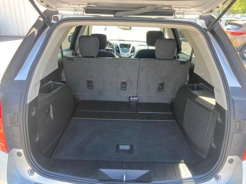 Used 2017 Chevrolet Equinox LS FWD image 31