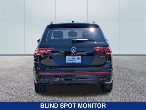 Certified 2022 Volkswagen Tiguan SE R-Line AWD/4WD image 4