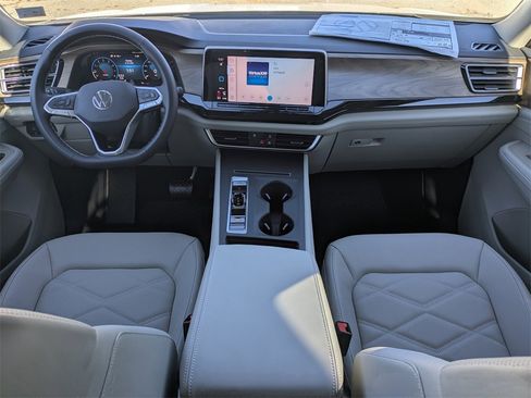 New 2026 Volkswagen Atlas SE image 15
