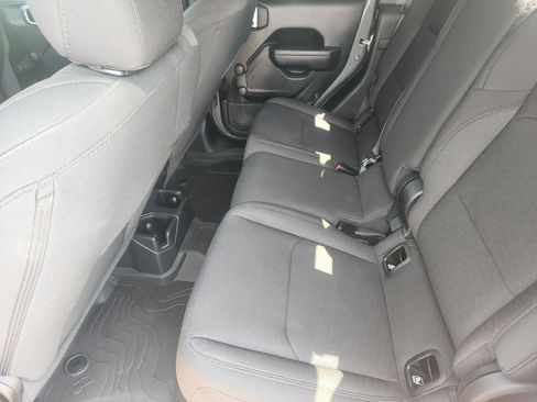 Used 2023 Jeep Gladiator Sport AWD/4WD image 30