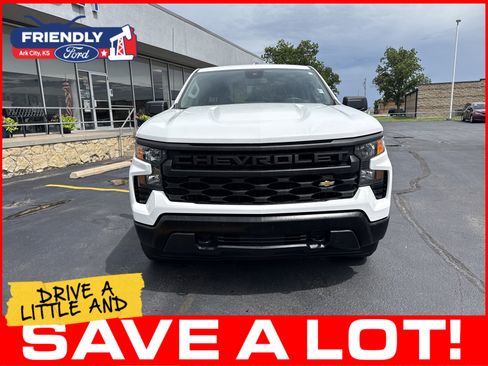 Used 2022 Chevrolet Silverado 1500 W/T w/ WT Value Package AWD/4WD image 5
