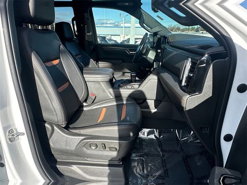 Used 2023 GMC Sierra 1500 AT4 w/ AT4 Premium Package image 25
