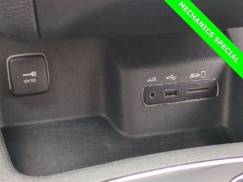 Used 2015 Dodge Durango Limited w/ Nav & Power Liftgate Group image 41