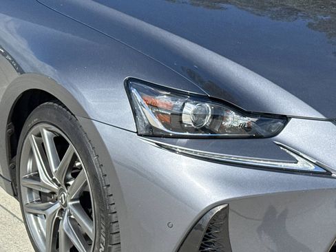 Used 2020 Lexus IS 300 F Sport w/ F Sport Package RWD image 10