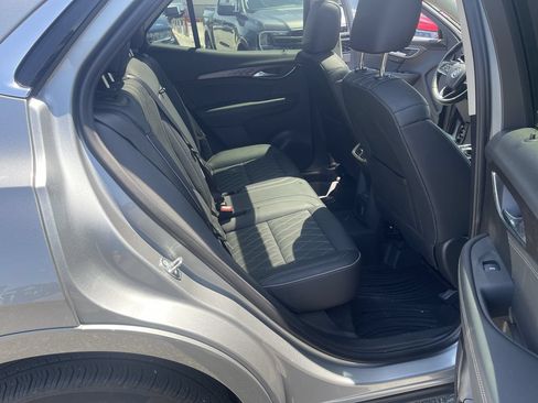 Used 2023 Buick Envision Avenir AWD/4WD image 28