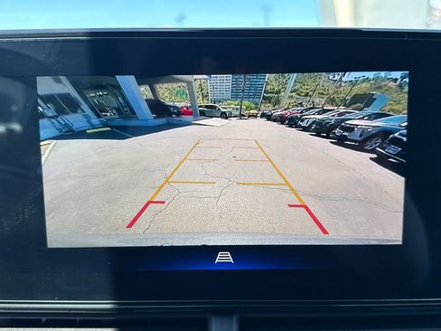 Used 2026 Chevrolet Trax RS image 31