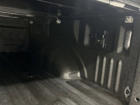 Used 2021 Ford F150 Lariat w/ Equipment Group 502A High image 33