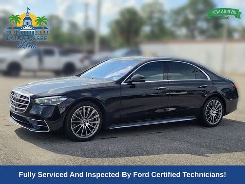 Used 2022 Mercedes-Benz S 580 4MATIC Sedan image 1